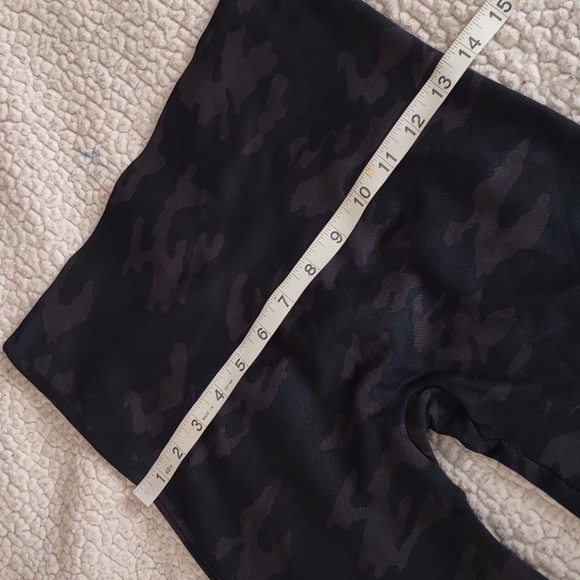 Spanx Size Large Black Gret Knit Stretch Camo Leggings - Picture 9 of 13